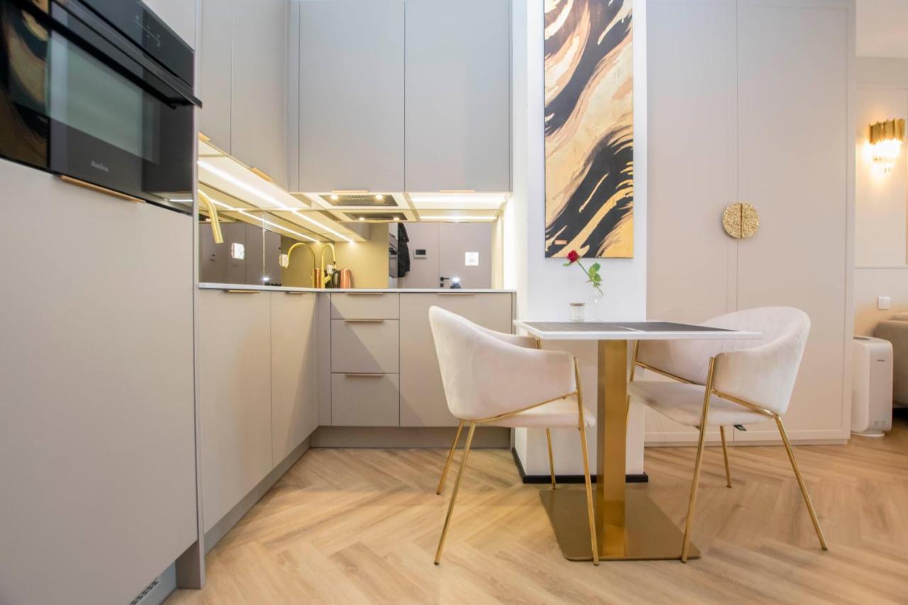 Lux Stays By Torres At K39 Kraków Zewnętrze zdjęcie