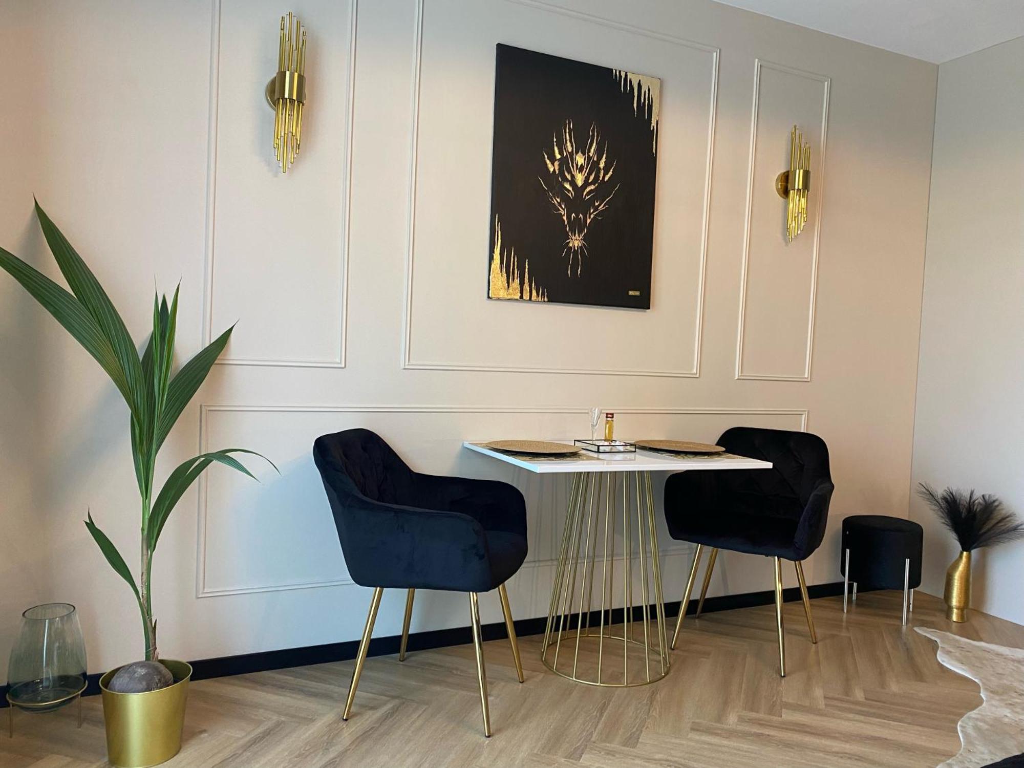 Lux Stays By Torres At K39 Kraków Zewnętrze zdjęcie