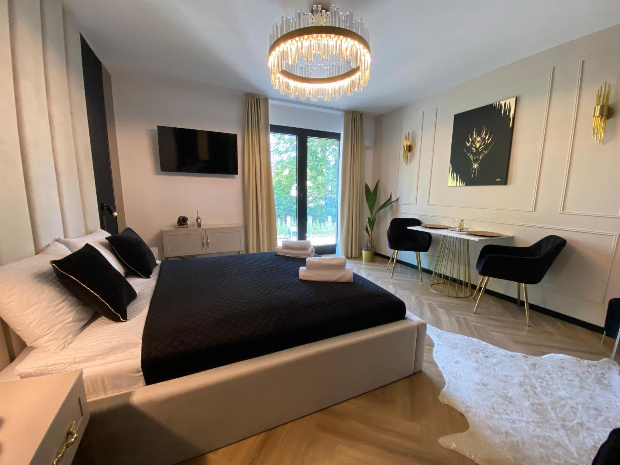Lux Stays By Torres At K39 Kraków Zewnętrze zdjęcie