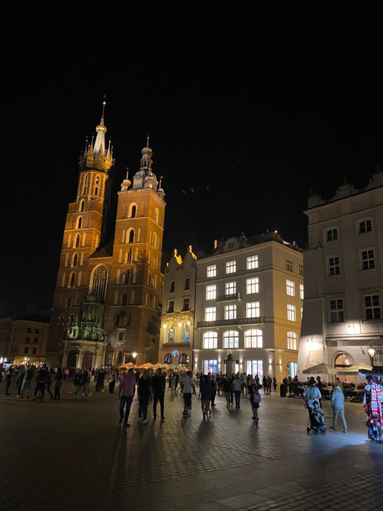 Lux Stays By Torres At K39 Kraków Zewnętrze zdjęcie