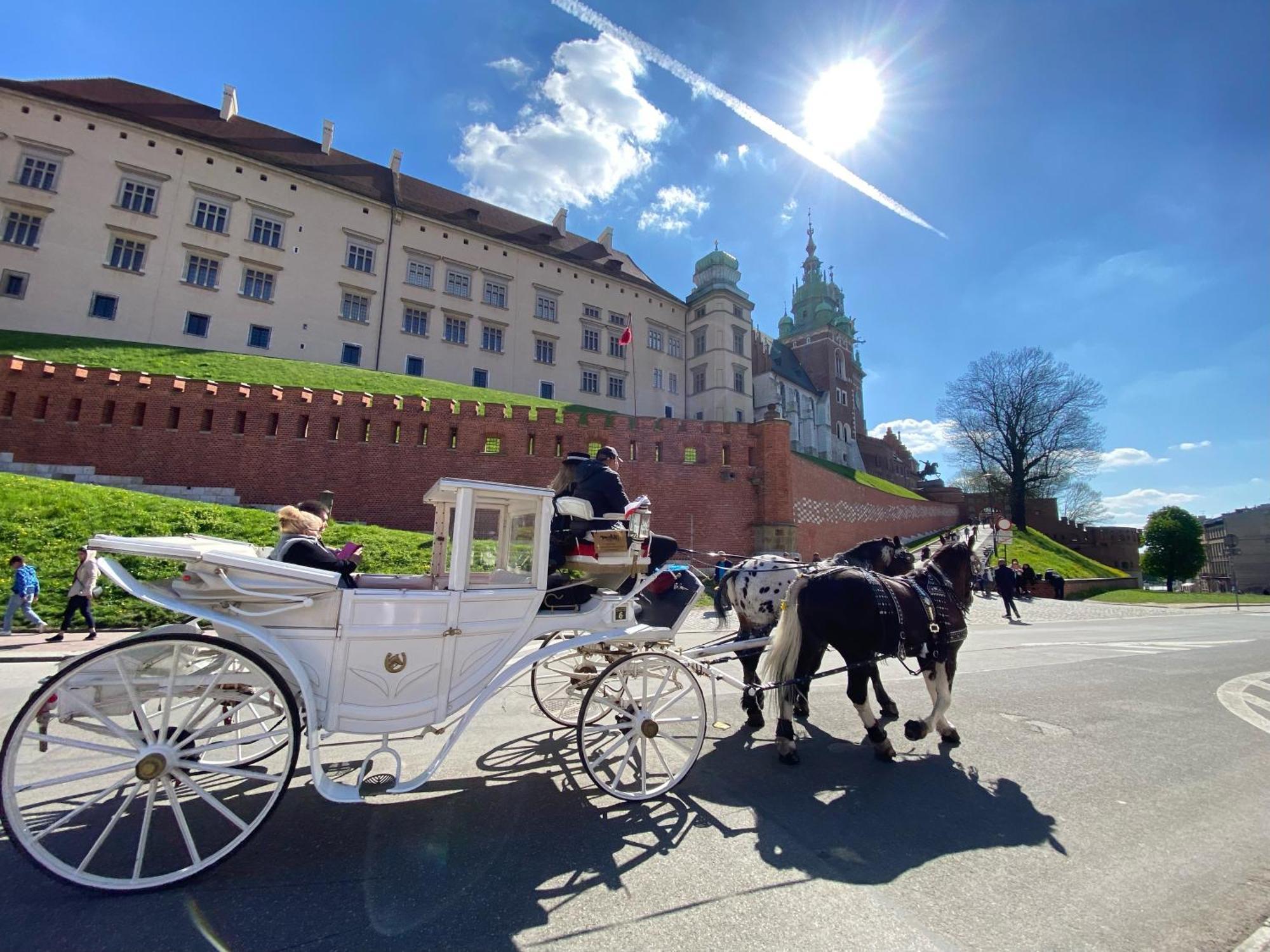 Lux Stays By Torres At K39 Kraków Zewnętrze zdjęcie